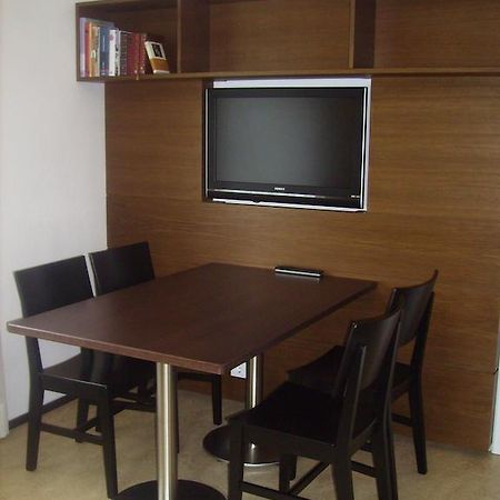 Appartements Christa Dobbiaco Oda fotoğraf